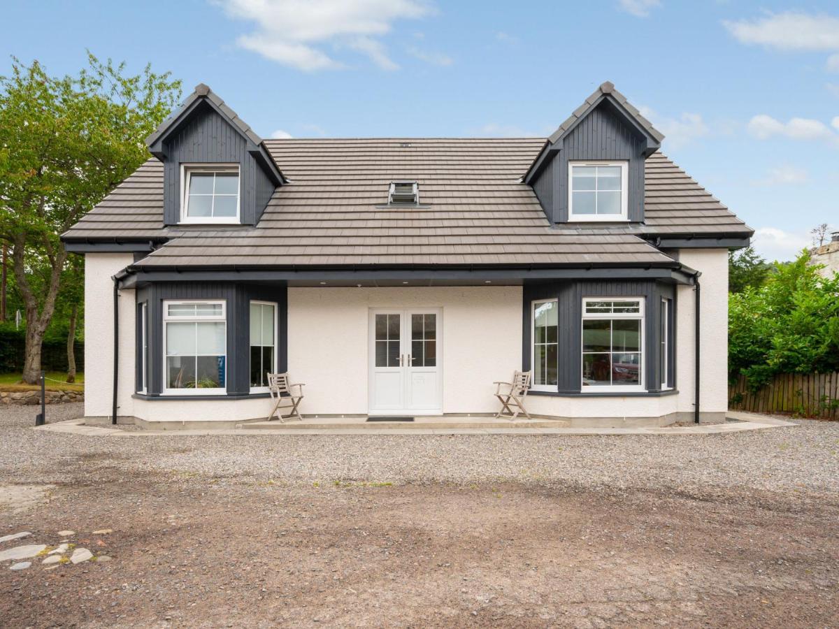 Holiday Home Loch Ness House By Interhome Drumnadrochit Exterior photo